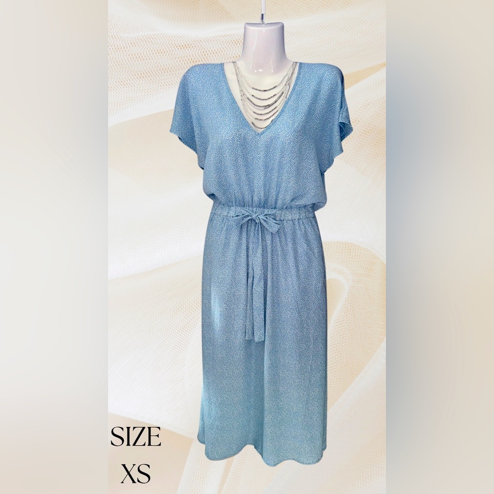 Blue V-Neck Midi Dress
